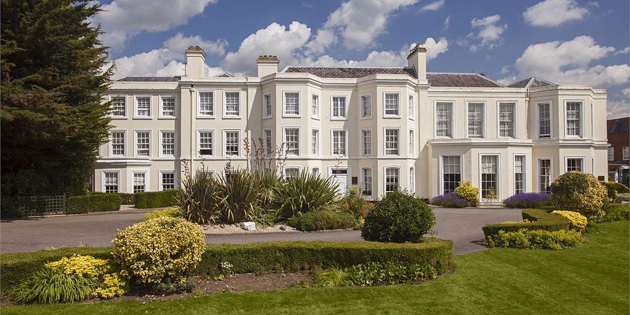 Burnham Beeches Hotel