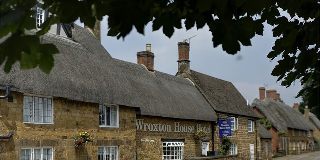 Wroxton House Hotel