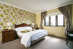 Cricklade House