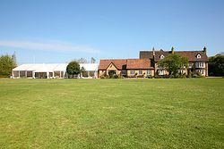 Cromwell Manor