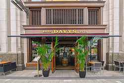 Davy's at Canary Wharf