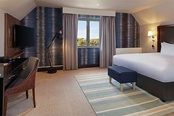 DoubleTree by Hilton Cambridge Belfry