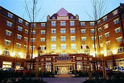 DoubleTree by Hilton Hotel Dartford Bridge