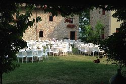 Hilltop Hamlet from "Specialo" all-inclusive Weddings