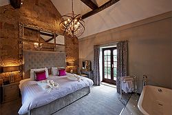 Horsley Lodge