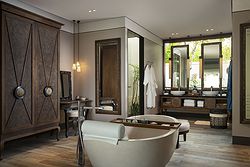 Jumeirah Bali Ocean and Garden Bathroom