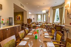 Oakley Hall Hotel