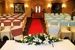 Pinewood Hotel