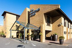 The Hampshire Court Hotel
