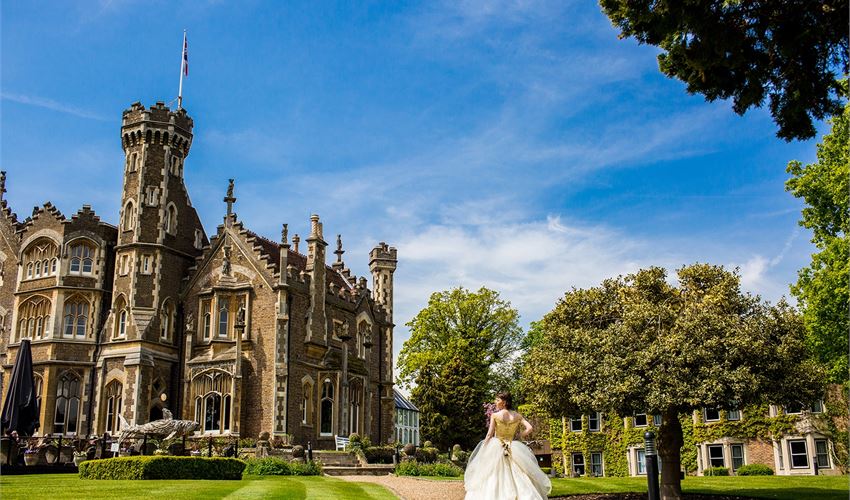 oakley court windsor spa