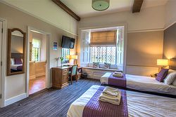 Thornbury Golf and Lodge