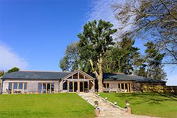 Tredudwell Manor